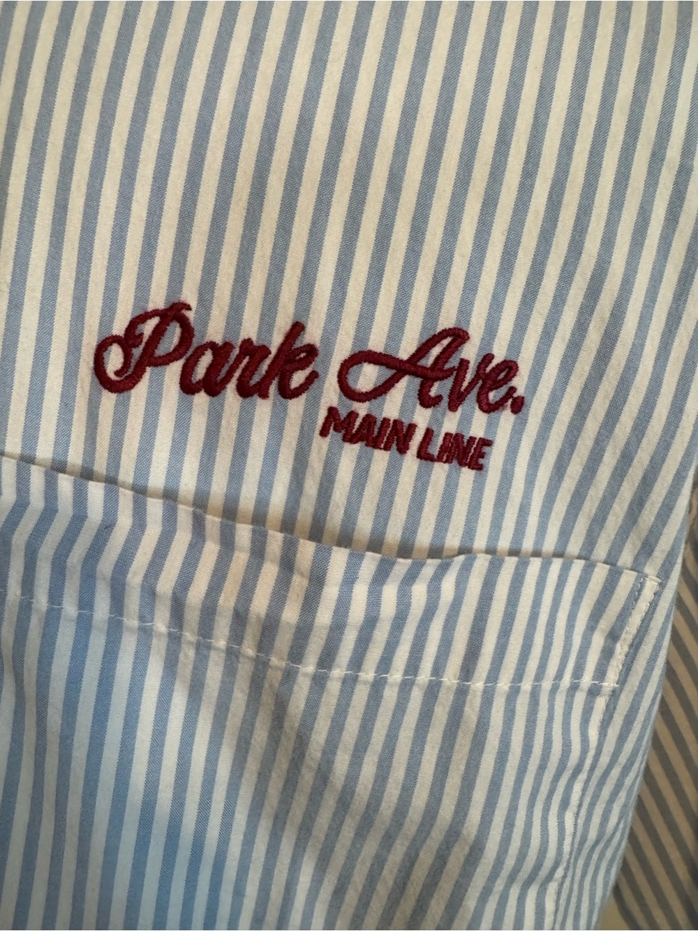 Abercrombie & Fitch Light Blue and White Striped graphic workwear cropped shirt - Picture 2 of 11